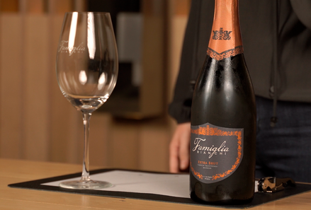 Famiglia Extra Brut